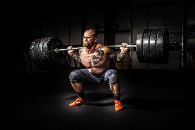 Cours de stéroïdes pour l'augmentation de la masse musculaire : cycles de stéroïdes